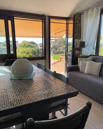 Casa Con Ampio Giardino